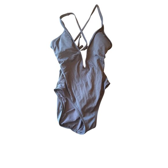 Carmen Marc Valvo Black One-Piece Swimsuit Gold Accent & Crisscross Back Size 8 - Picture 1 of 6